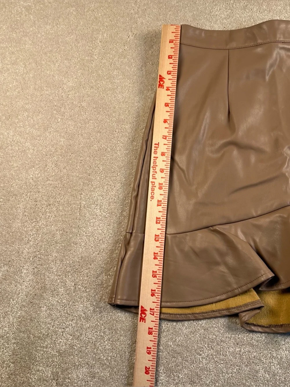 Faux Leather Skirt Tan Ruffle Hem‎ Asymmetric Zip Up Workwear Forever 21 Medium